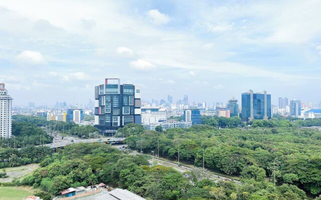 Good And Homey Studio Apartment At Springhill Terrace Residence