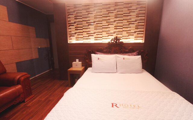 Residence Hotel R