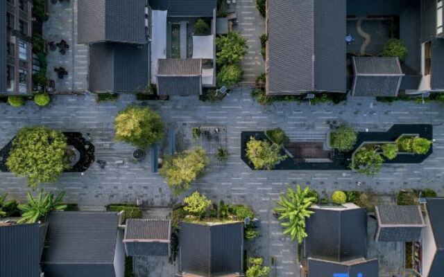 Xinxing Zenyu Town North and South Ju Siheyuan