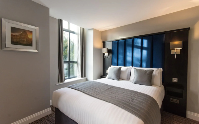 St Nicholas Hotel