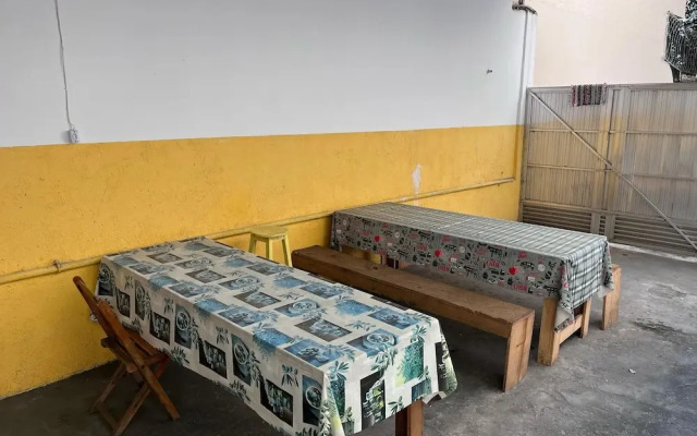 Colinna Hostel