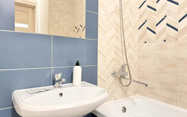 Hugge Place on Yasny Bereg Street 1/1