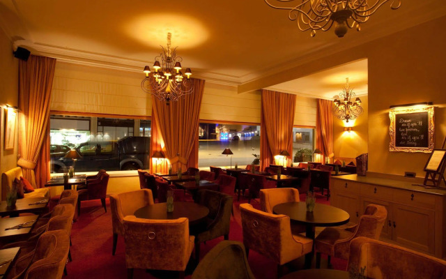 Rosa Hotel