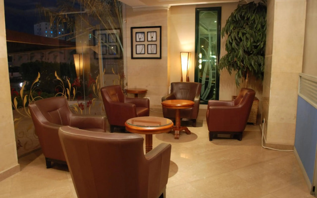 Times Square Suite Hotel
