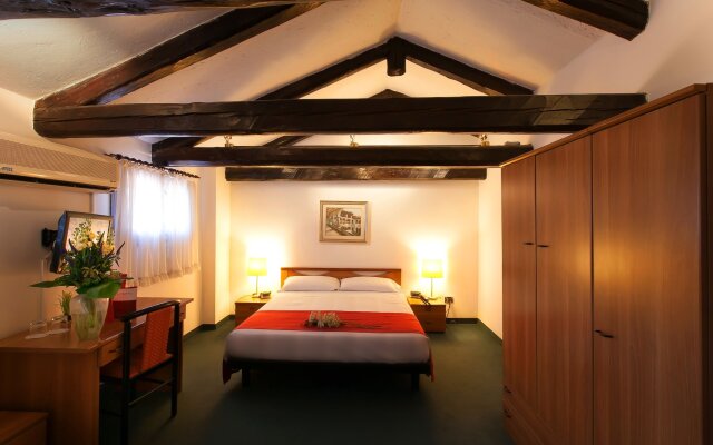 Hotel Kappa