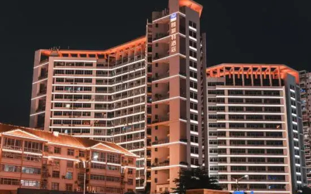 Yeste Hotel