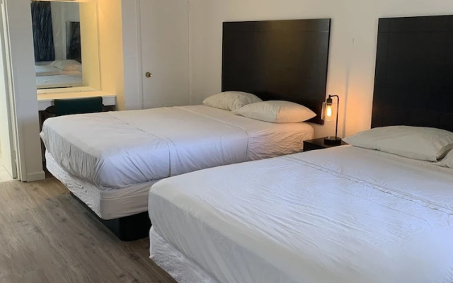 Almara Inn