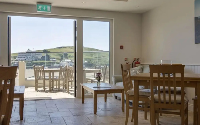 19 Burgh Island Causeway