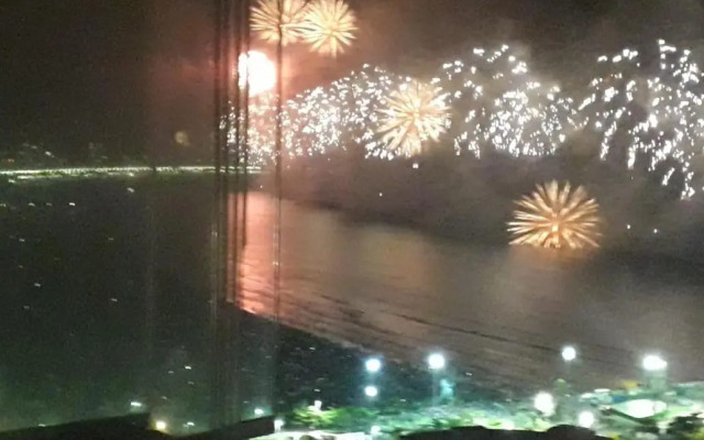 Amplo e Confortável Apartamento em Santos