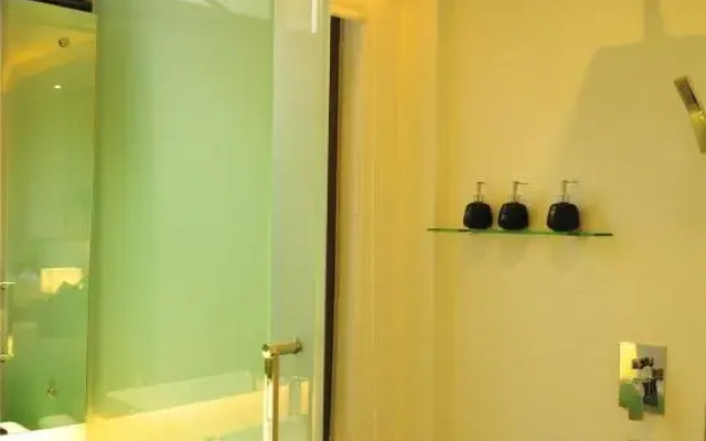 Jingui Hotel