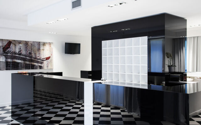 Studio Inn Centrale & Milano Urban Padel Hotel
