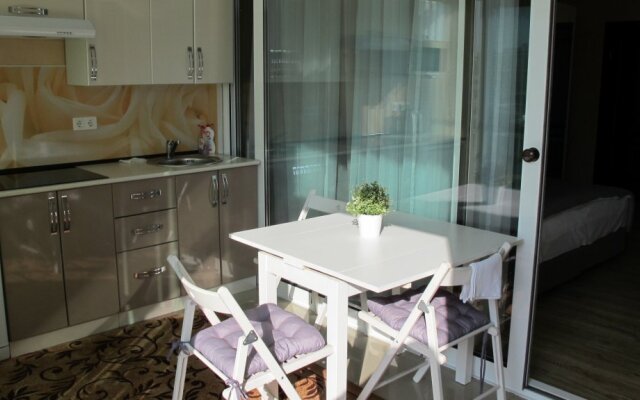 Na Bulvare Nadezhd 4/3 Apartments