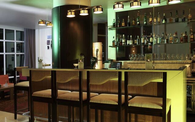 Mercure Hanoi La Gare