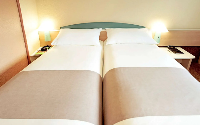 ibis Tarbes Odos