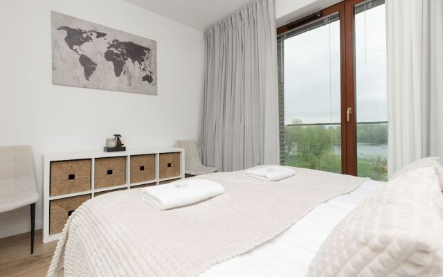 Okrzei 8 2 Balconies by Renters