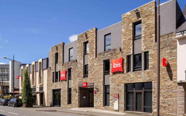 ibis Lannion Cote de Granit Rose