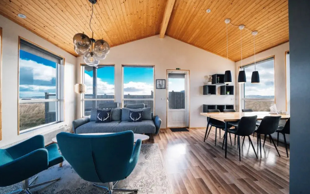 Blue View Cabin 5A with Hot Tub