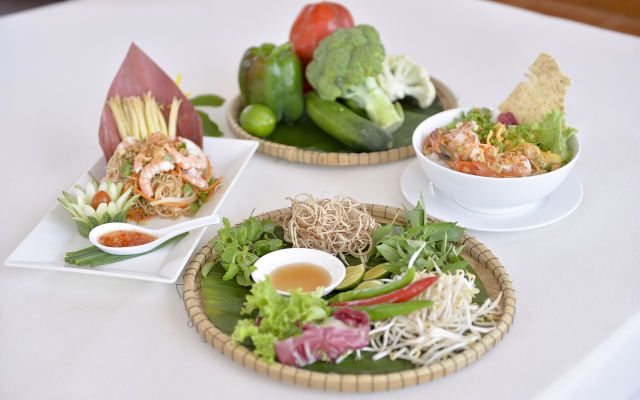 Sandy Beach Non Nuoc Resort