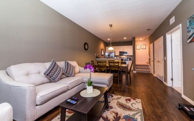Amazing Townhome! - Lucaya Village - 9006SD
