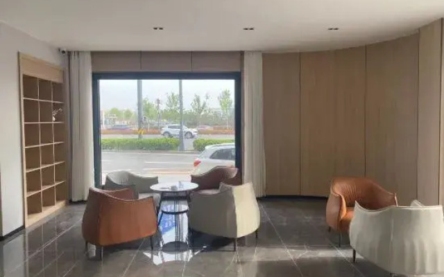 GreenTree Inn Express Hotel (Dongying North Second Road Branch)