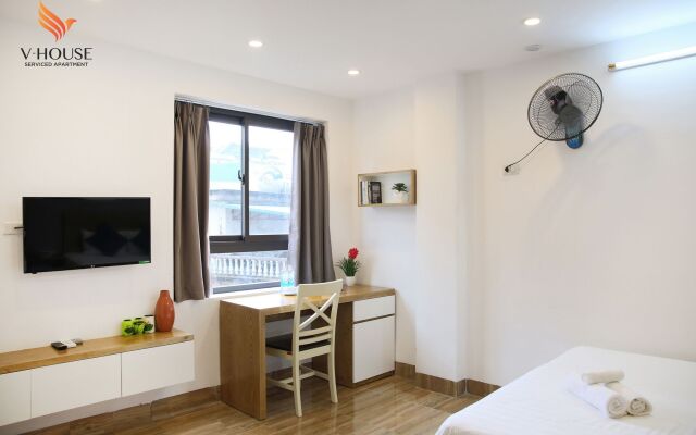 V House 5 Serviced Apartment