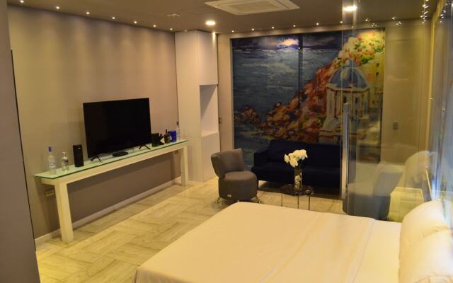Hotel Paris Luxury Suites
