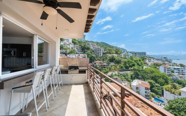 Pinnacle Resorts 220