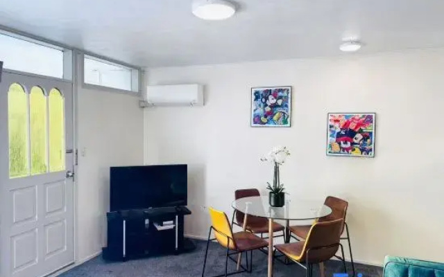 Merivale Court Family Suit(2bedr)-Unit 4