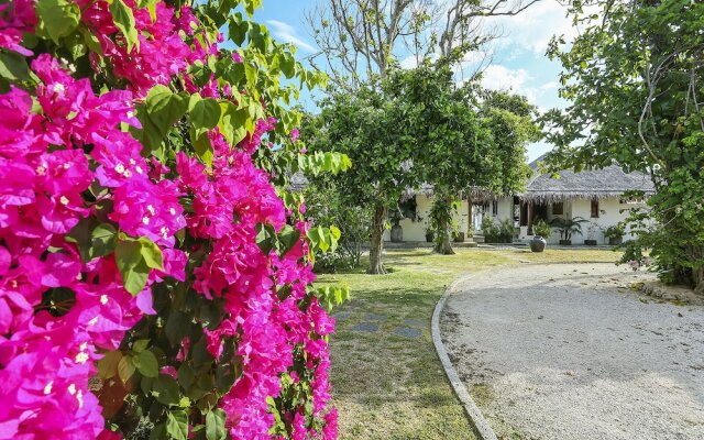 Sarangkita Beach Front Villa