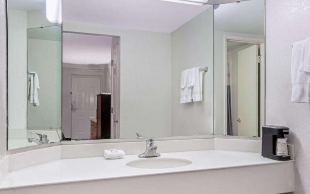 La Quinta Inn and Suites Fresno-Yosemite
