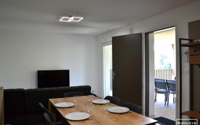 Marina Lodge - T4 avec terrasse à 400m de la mer