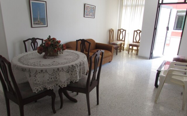 Rent Furnished Apartment in El Rodadero