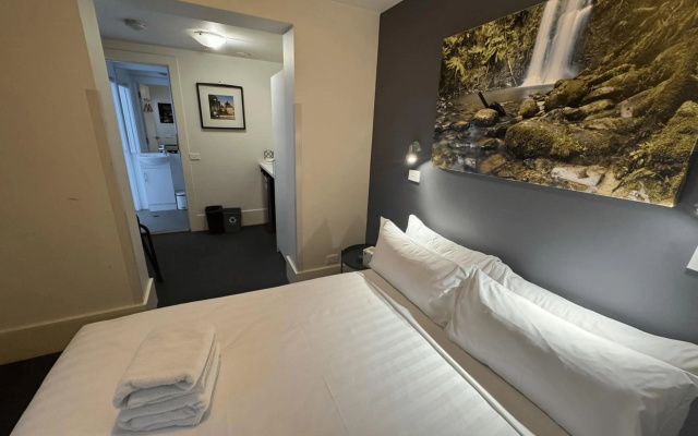 YHA Melbourne Central – Guest Rooms – Melbourne