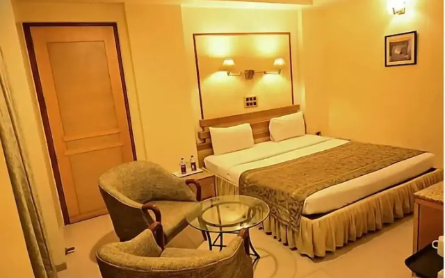 The Deccan Royaale