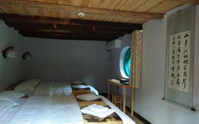 Yangshuo moonlight hostel – Guest Rooms – Guilin