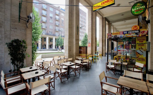 Standard Apartment by Hi5 - AsbÃ³th 15