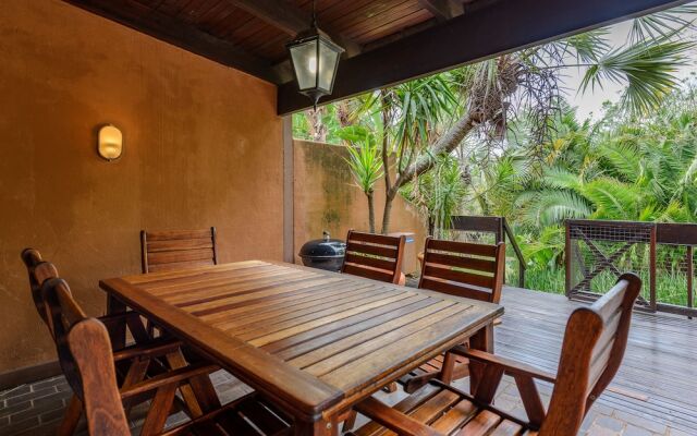 San Lameer Villa Rentals One Bedroom Standard 2106