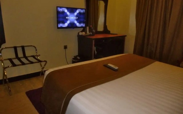 Warri Wetland Hotel