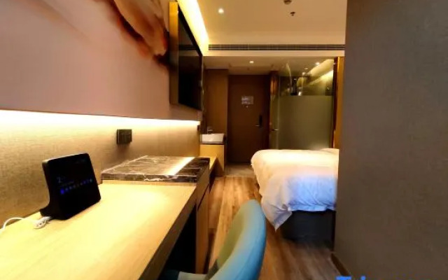 Weiting Hotel (Shanghai Xinhua Hospital Jiangpu Road Subway Station Branch)