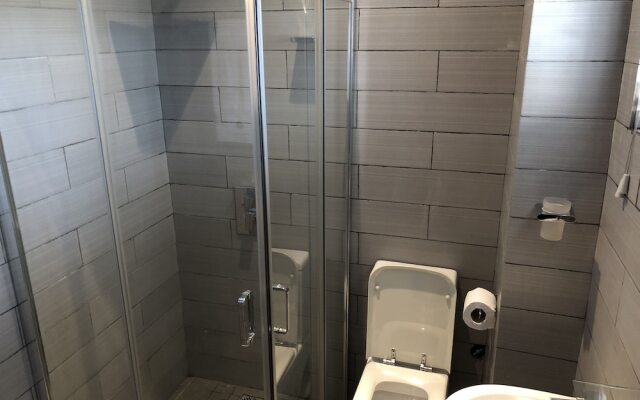Lakeem Suites Ikoyi