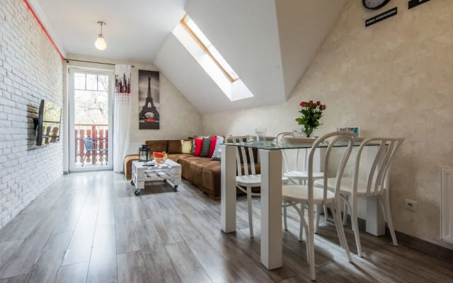 Apartamenty hoteLOVE pod Debami