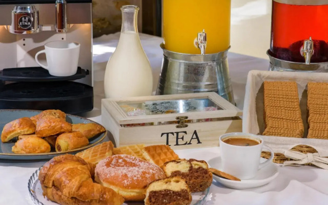 Hotel Pyrgos Boutique & Suites