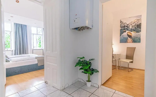 Modern 2BR Apt Longstay Sleeps 5