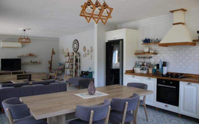 Villa Dionyssos