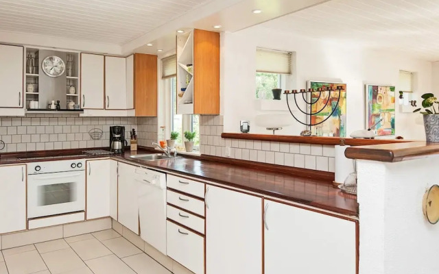 8 Person Holiday Home in Glesborg