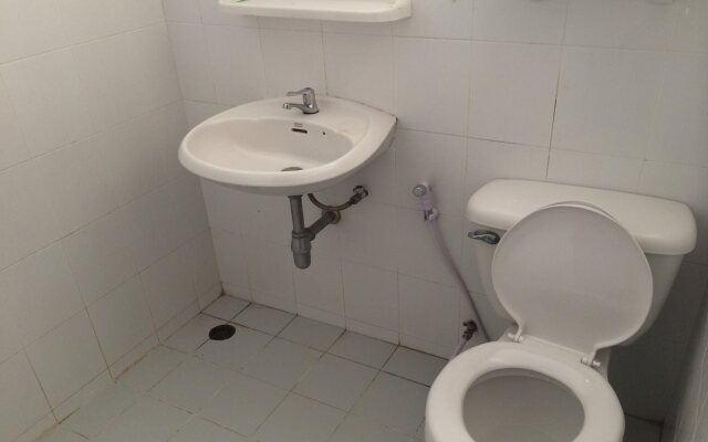 Baan Pathum Apartment