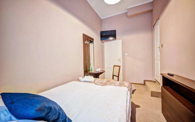 TTrooms