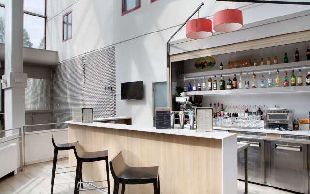 KYRIAD PARIS EST - Bois de Vincennes