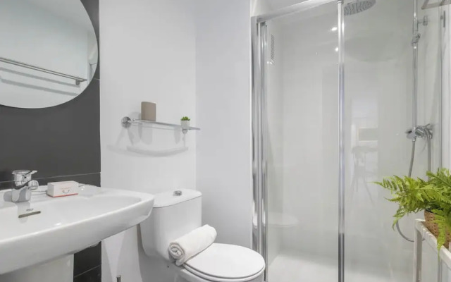 Calahonda Elegance With Pool And Sea View