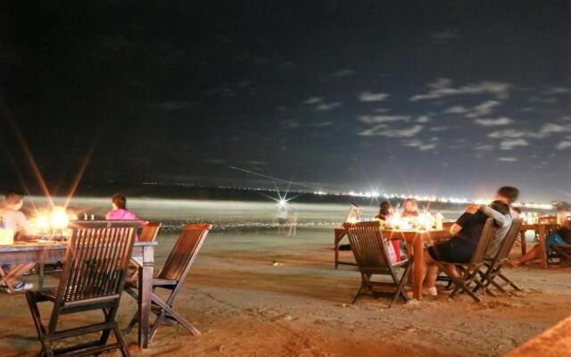Seahouse Bali Indah Beach Inn